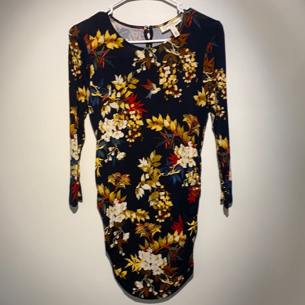 NWOT Jessica Simpson maternity top